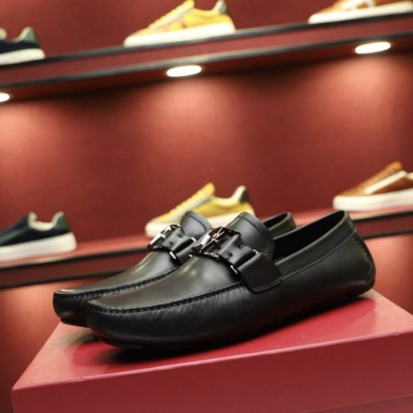 NEW Authentic Salvatore Ferragamo Peter SF Logo Black Leather Driving Loafers main image 8